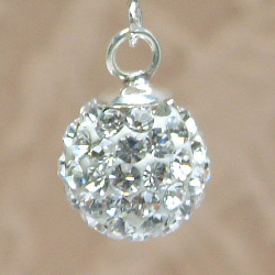 �~���N���`���[���C���[�J�t�i�N���X�^���j