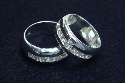 �V���o�[�����O�F�{���o�[�W���G�������O�i�N���X�^���j