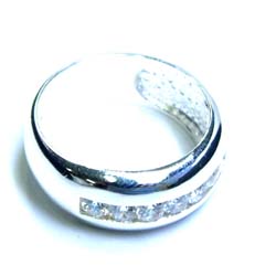 �{���o�[�W���G�������O�i�N���X�^���j